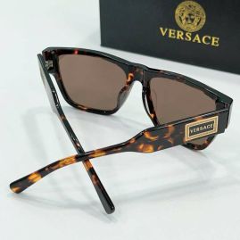 Picture of Versace Sunglasses _SKUfw54317191fw
